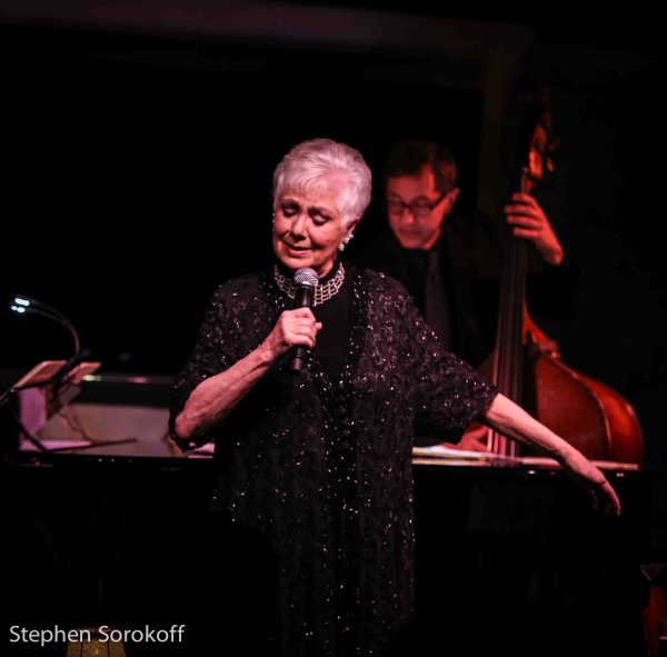 Photo Coverage: Shirley Jones Makes Cafe Carlyle Debut! Image