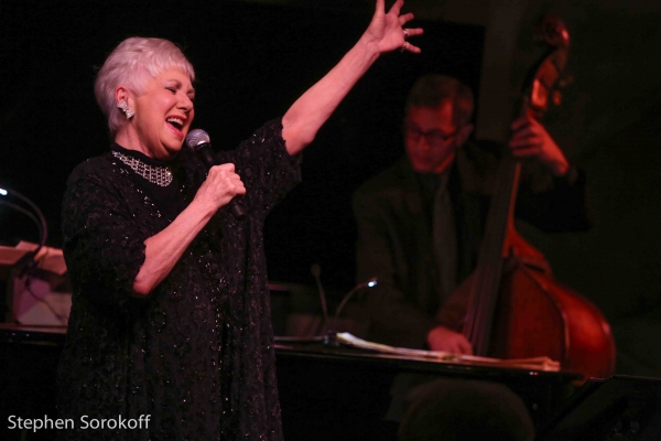 Photo Coverage: Shirley Jones Makes Cafe Carlyle Debut! Image