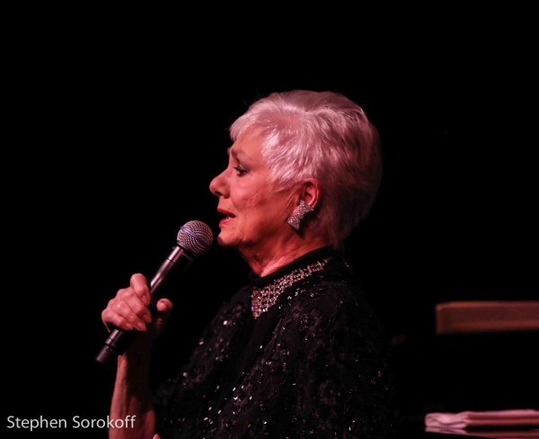 Photo Coverage: Shirley Jones Makes Cafe Carlyle Debut! Image
