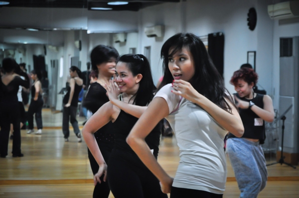 Photo Exclusive: 9 Works Theatrical Holds Auditions for LA CAGE AUX FOLLES Image