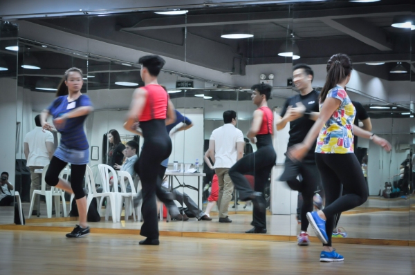 Photo Exclusive: 9 Works Theatrical Holds Auditions for LA CAGE AUX FOLLES Image