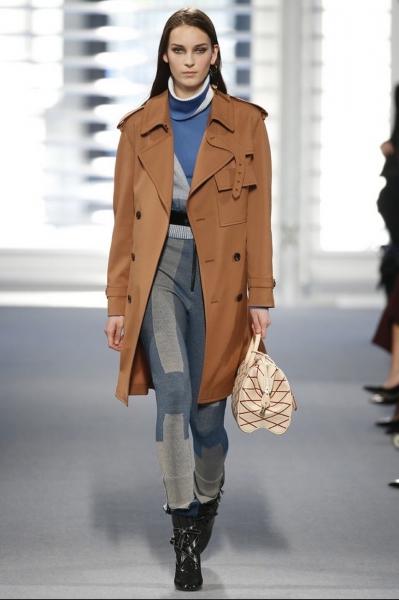 Photo Coverage: Nicolas Ghesquiere's First Louis Vuitton Collection Image
