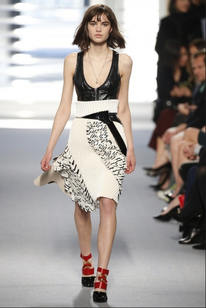 Photo Coverage: Nicolas Ghesquiere's First Louis Vuitton Collection Image
