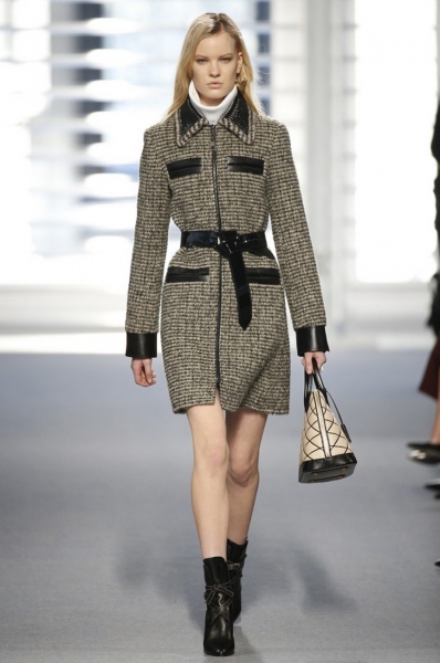 Photo Coverage: Nicolas Ghesquiere's First Louis Vuitton Collection Image