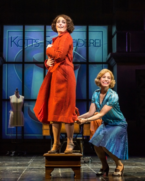 Photo Flash: First Look at Shayne Kennon, Will Blum, Leigh Ann Larkin & More in Barry Manilow's HARMONY at CTG/Ahmanson Theatre Image