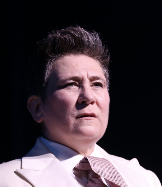 Photo Coverage: k.d. lang Performs 'Hallelujah' in AFTER MIDNIGHT Image