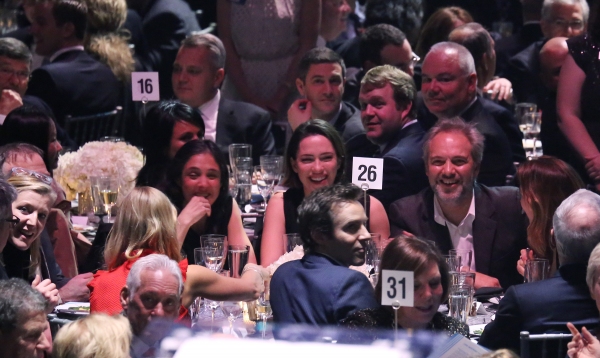 Photo Coverage: Bernadette Peters, Liam Neeson, & Alan Cumming & More Salute Sam Mendes at Roundabout Gala! Image