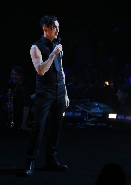Photo Coverage: Bernadette Peters, Liam Neeson, & Alan Cumming & More Salute Sam Mendes at Roundabout Gala! Image