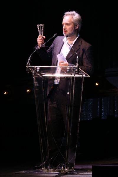 Photo Coverage: Bernadette Peters, Liam Neeson, & Alan Cumming & More Salute Sam Mendes at Roundabout Gala! Image