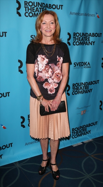 Photo Coverage: On the Red Carpet with Helen Mirren, Jeremy Irons & More at the Roundabout Spring Gala Image