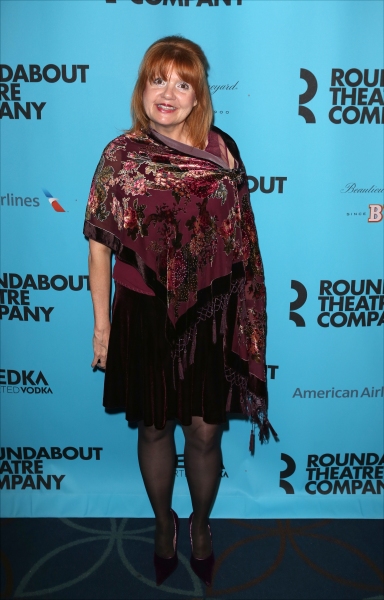 Photo Coverage: On the Red Carpet with Helen Mirren, Jeremy Irons & More at the Roundabout Spring Gala Image