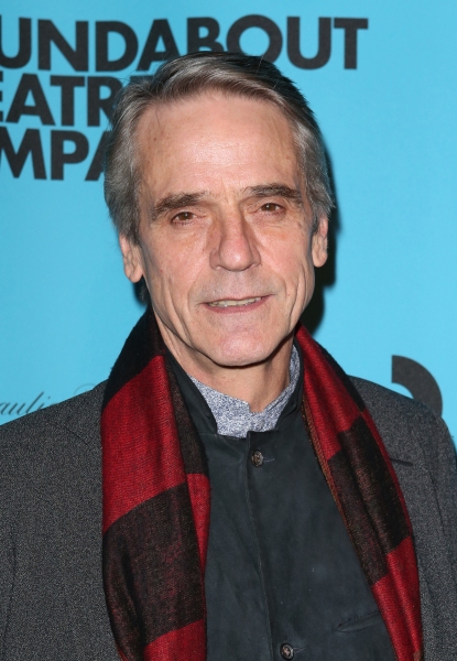 Photo Coverage: On the Red Carpet with Helen Mirren, Jeremy Irons & More at the Roundabout Spring Gala Image