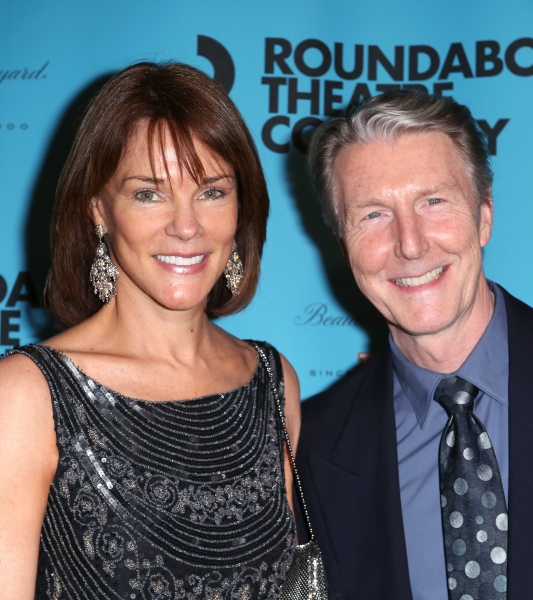 Photo Coverage: On the Red Carpet with Helen Mirren, Jeremy Irons & More at the Roundabout Spring Gala Image