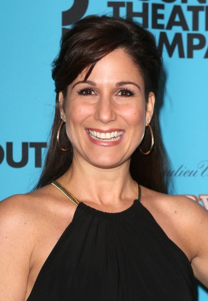 Photo Coverage: On the Red Carpet with Helen Mirren, Jeremy Irons & More at the Roundabout Spring Gala Image