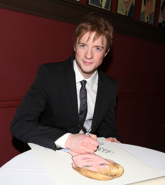 Photo Coverage: Sardi's Celebrates PIPPIN! Thomas, d'Amboise, Miller and Jones Get Caricatures Image