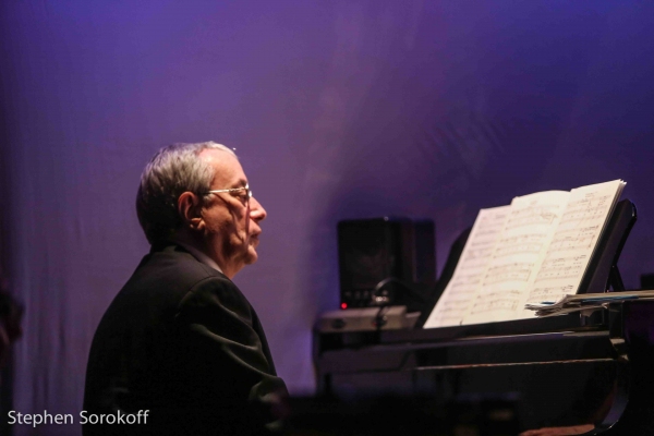 Photo Coverage: Karen Wyman Plays the Metropolitan Room Image