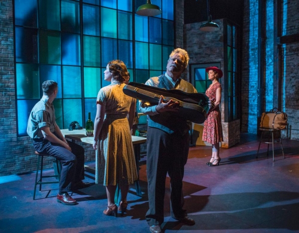 Photo Flash: First Look at Griffin Theatre's GOLDEN BOY, Now Playing at Theater Wit Image
