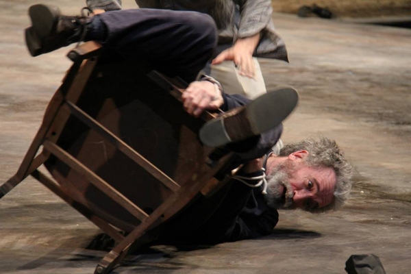 Photo Flash: In Rehearsal with Michael Pennington and More in KING LEAR at Theater for a New Audience Image