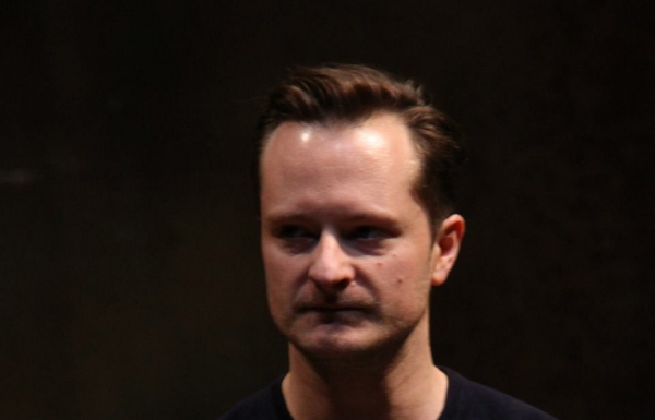 Photo Flash: In Rehearsal with Michael Pennington and More in KING LEAR at Theater for a New Audience Image