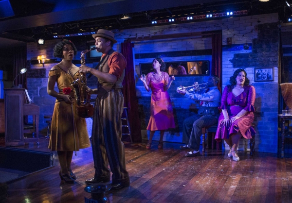 Photo Flash: First Look at The Rep's AIN'T MISBEHAVIN', Now Playing 