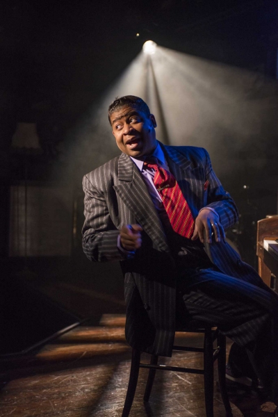 Photo Flash: First Look at The Rep's AIN'T MISBEHAVIN', Now Playing 