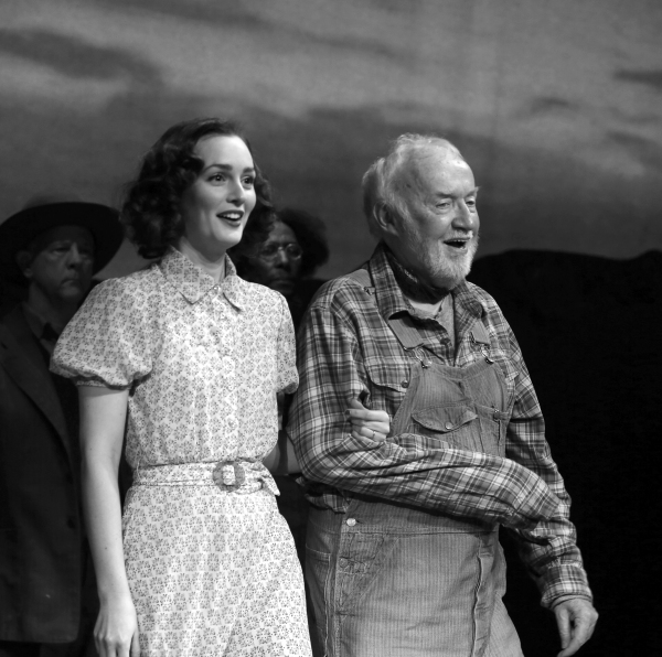Photo Coverage: James Franco, Chris O'Dowd & Leighton Meester Take First Bows in OF MICE AND MEN Image