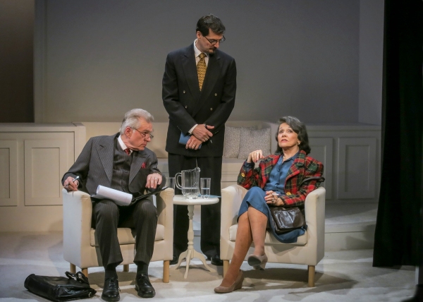 Photo Flash: First Look at Dick Cavett, Roberta Maxwell and Marcia Rodd in HELLMAN v. McCARTHY at Abingdon Image