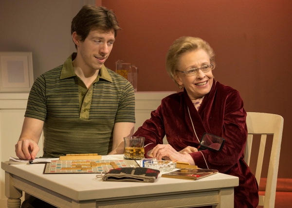 Photo Flash: First Look at Dick Cavett, Roberta Maxwell and Marcia Rodd in HELLMAN v. McCARTHY at Abingdon Image
