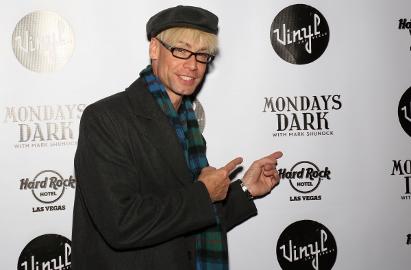 Photo Flash: ROCK OF AGES Band and Cast, ZOWIE BOWIE and More at MONDAYS DARK 