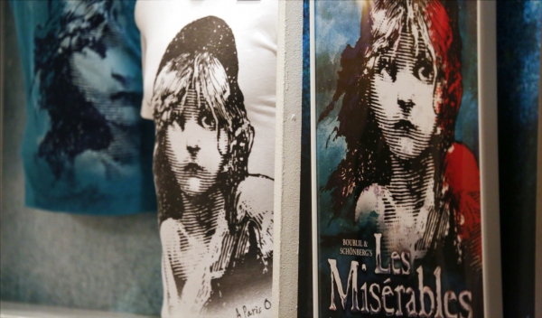 Photo Coverage: LES MISERABLES Company Takes Opening Night Bows! Image