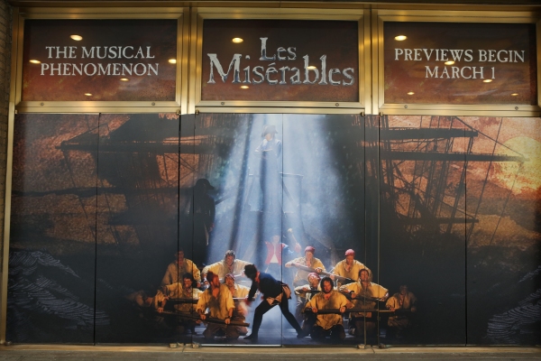 Photo Coverage: Inside LES MISERABLES' Opening Night Theatre Arrivals Image