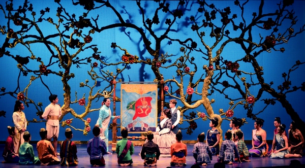 Photo Flash: First Look at Michele Ragusa and More in Maltz Jupiter Theatre's THE KING AND I Image