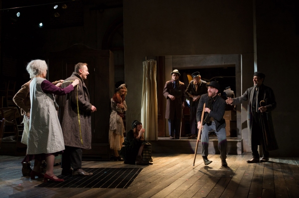 Photo Flash: First Look at Michael Park, Laura Osnes, Mary Beth Peil and More in Atlantic Theater's THE THREEPENNY OPERA Image