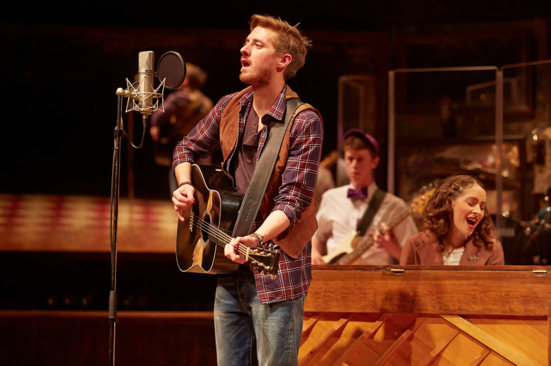 Photo Flash: First Look at Arthur Darvill in West End's ONCE Image