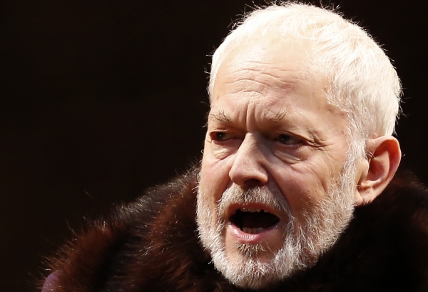 Photo Flash: First Look at Michael Pennington and More in KING LEAR at Theater for a New Audience Image