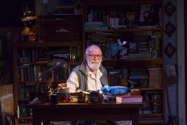 Photo Flash: First Look - Athol Fugard's THE SHADOW OF THE HUMMINGBIRD at Long Wharf Theatre, Now Playing  Image