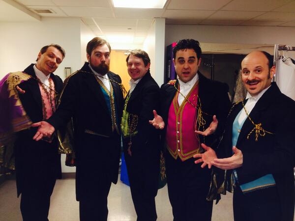 Photo Flash: Saturday Intermission Pics, 3/29- ROCKY & MATILDA Show How to Stay Fit, Newsies Spell, and More! Image