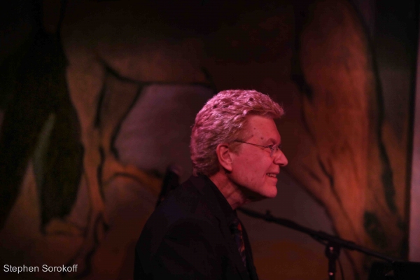 Photo Coverage: Dominic Chianse Plays Cafe Carlyle Image