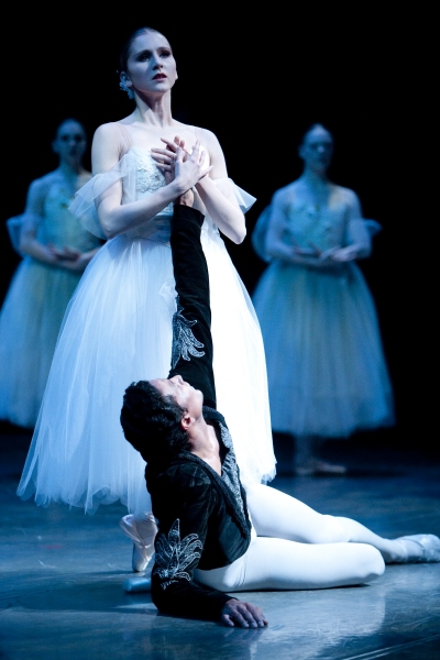 Photo Flash: First Look at Pacific Northwest Ballet's GISELLE Photo Flash: First Look at Pacific Northwest Ballet's GISELLE Image