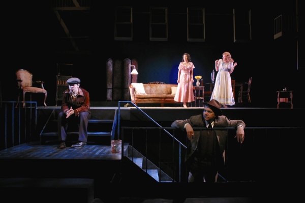 Photo Flash: First Look at Syracuse Stage's THE GLASS MENAGERIE Image