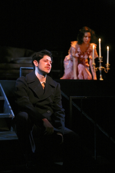 Photo Flash: First Look at Syracuse Stage's THE GLASS MENAGERIE Image