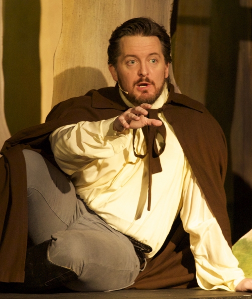 Photo Flash: First Look at Georgia Ensemble Theatre's CAMELOT Image