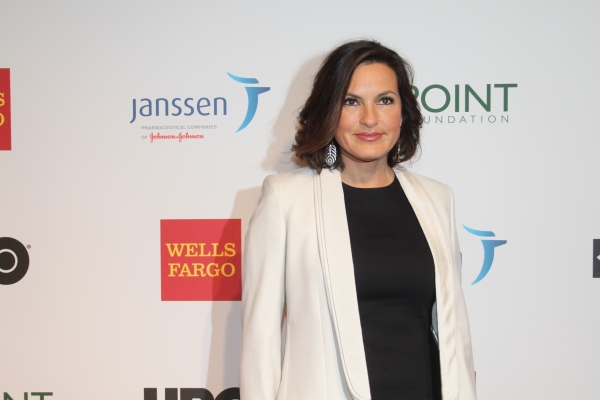 Photo Coverage: Inside the Point Foundation's 2014 Gala with Lena Dunham, Andrew Rannells & More! Image