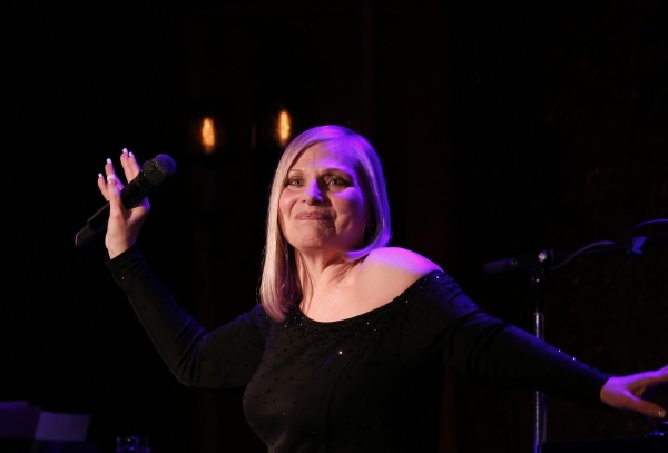 Photo Coverage: Roslyn Kind Makes 54 Below Debut to SRO Crowd!  Image