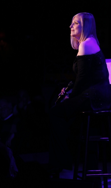 Photo Coverage: Roslyn Kind Makes 54 Below Debut to SRO Crowd!  Image