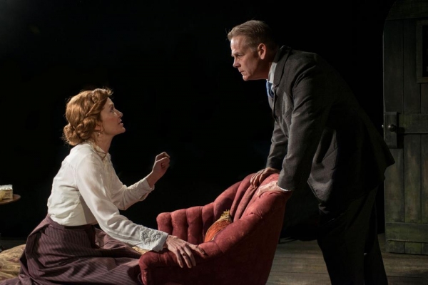 Photo Flash: First Look at Writers Theatre's THE DANCE OF DEATH Image