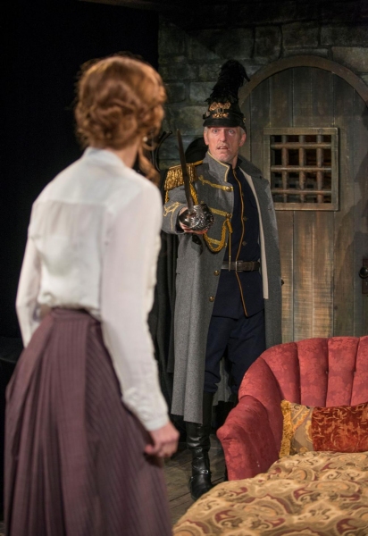 Photo Flash: First Look at Writers Theatre's THE DANCE OF DEATH Image