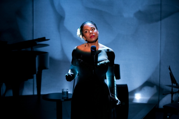 Photo Flash: First Look at Audra McDonald as Billie Holiday in LADY DAY AT EMERSON'S BAR & GRILL Image