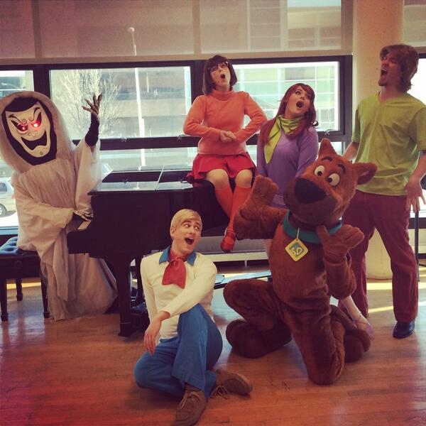 Photo Flash: Saturday Intermission Pics, 4/12- Story Time With ROCKY, Face Time With NEWSIES, and More! Image