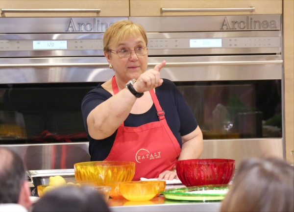 Photo Coverage: Chef Lidia Bastianich Cooks with BRIDGES OF MADISON COUNTY's Kelli O'Hara at Eataly Image